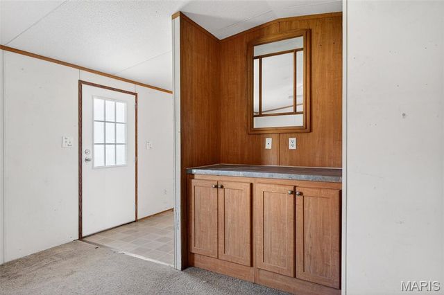 1203 Highway J, Troy, MO 63379