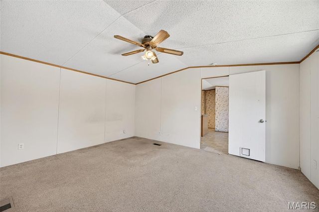 1203 Highway J, Troy, MO 63379