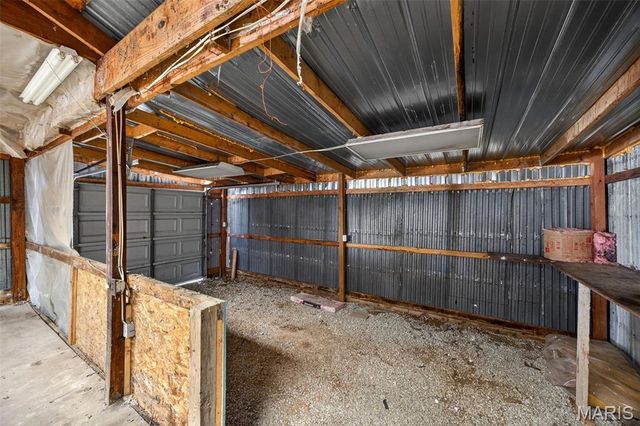 1203 Highway J, Troy, MO 63379