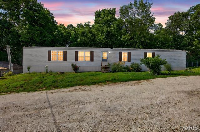 1203 Highway J, Troy, MO 63379
