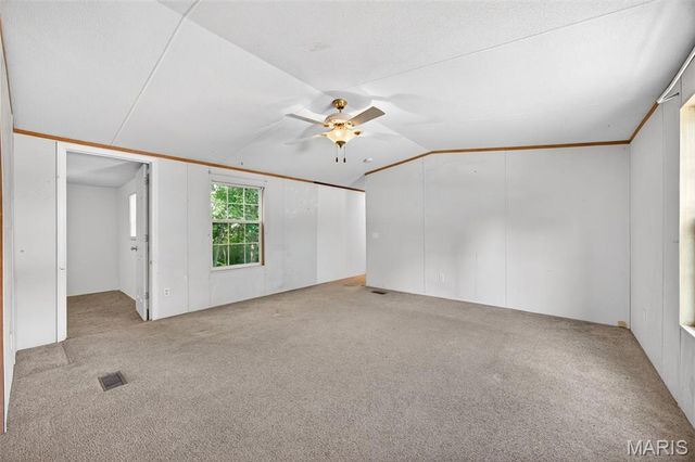 1203 Highway J, Troy, MO 63379