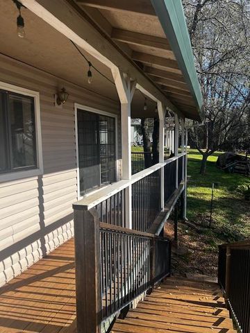 2073 Maydress Ct, Cool, CA 95614