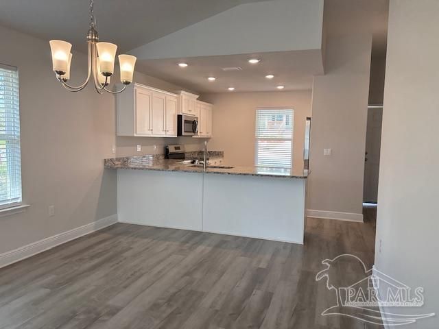 455 Kingsbridge Dr 13B, Cantonment, FL 32533