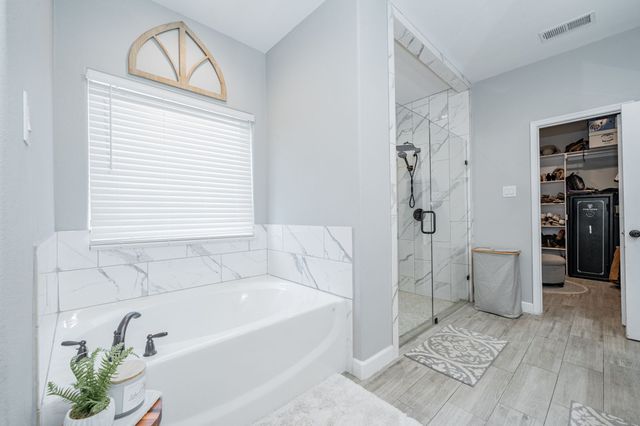 7679 Caddo Creek Road, Quinlan, TX 75474