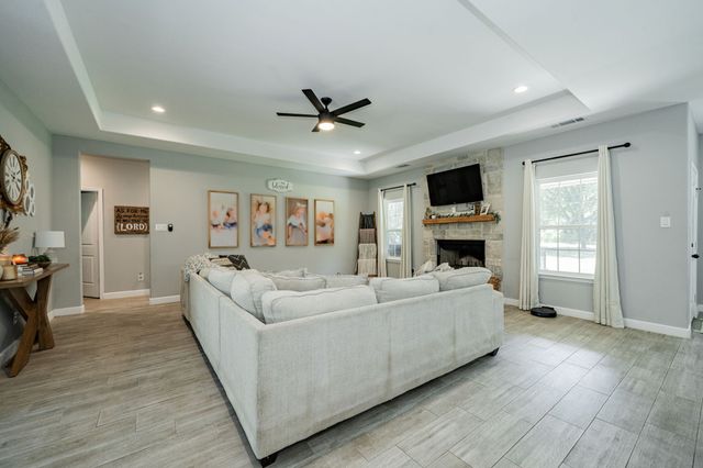 7679 Caddo Creek Road, Quinlan, TX 75474