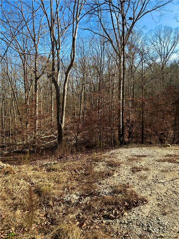 00 Sutton Cove Court, Westminster, SC 29693