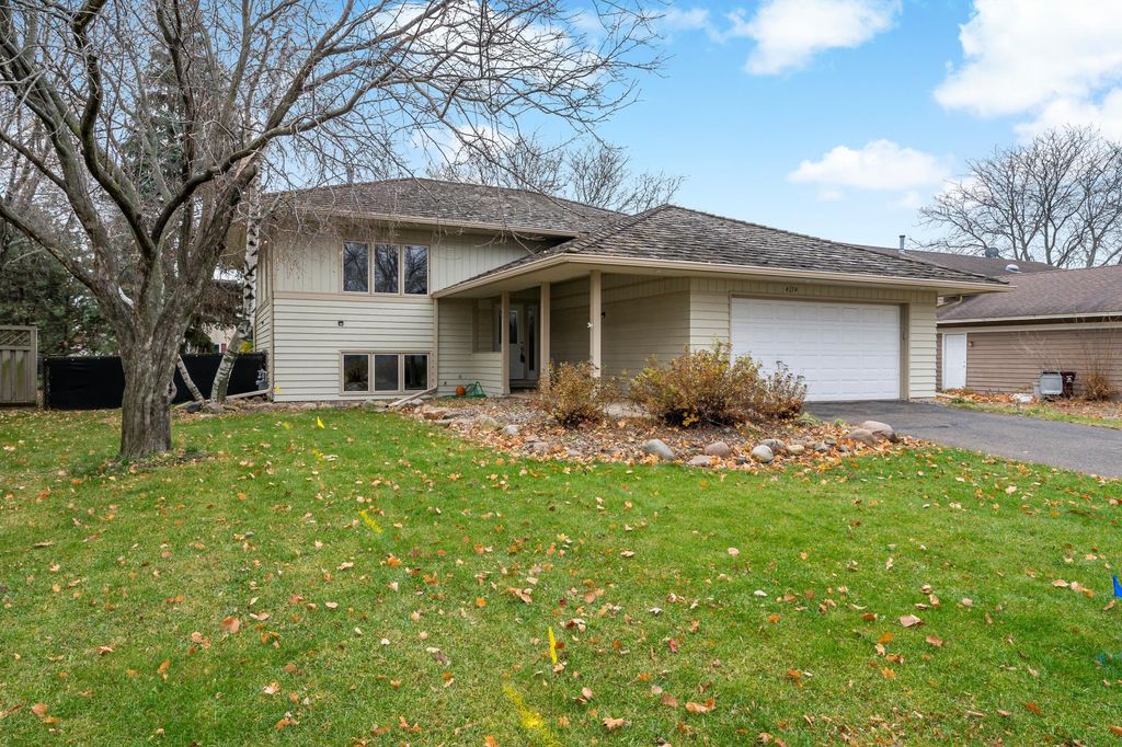 4174 158th Street W, Rosemount, MN 55068