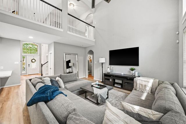 10031 Small Pebble Way, Humble, TX 77396