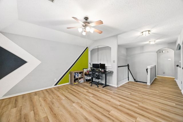 10031 Small Pebble Way, Humble, TX 77396