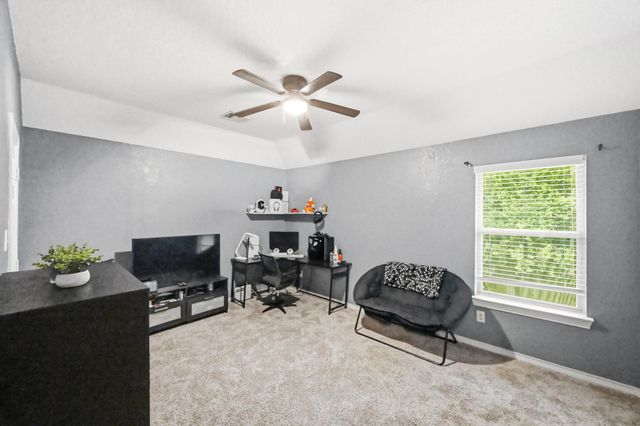 10031 Small Pebble Way, Humble, TX 77396