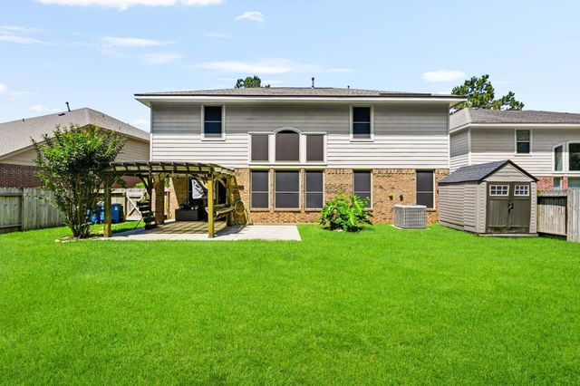 10031 Small Pebble Way, Humble, TX 77396