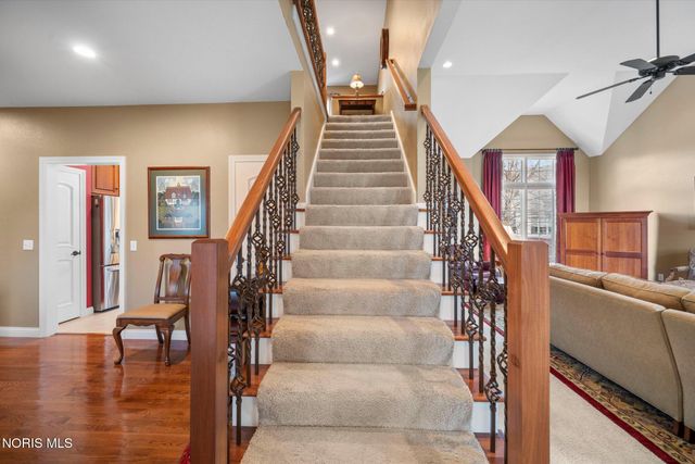 7906 Clover Creek Road, Maumee, OH 43537