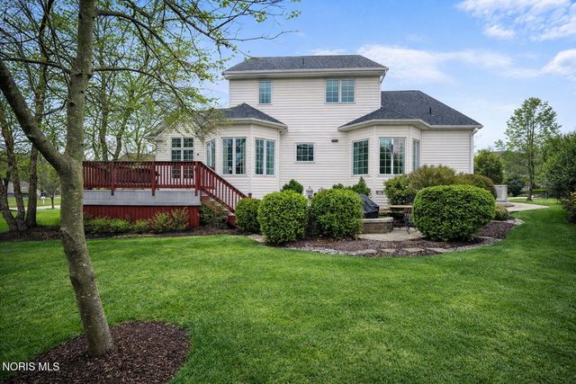 7906 Clover Creek Road, Maumee, OH 43537