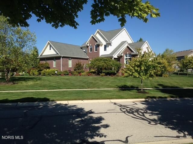 7906 Clover Creek Road, Maumee, OH 43537