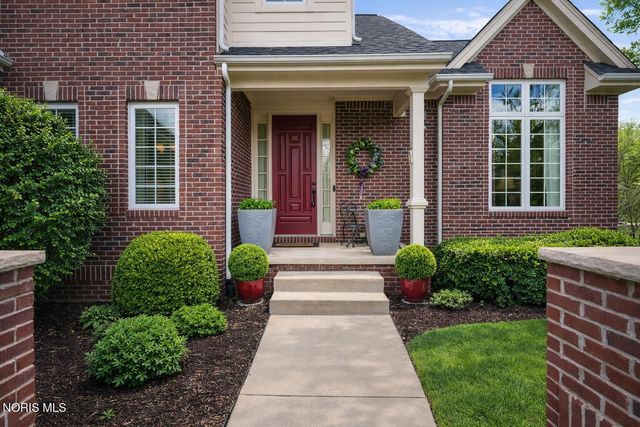 7906 Clover Creek Road, Maumee, OH 43537