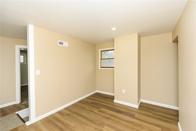 31 Wendhurst Drive, Greece, NY 14616