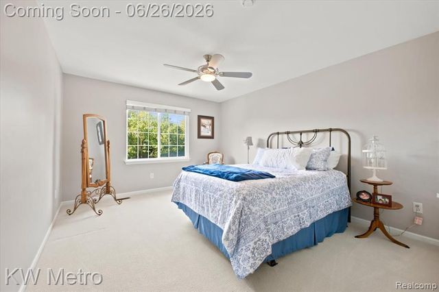 517 Macwilliams Lane, Royal Oak, MI 48067