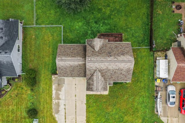 2420 Pine Court, Van Meter, IA 50261