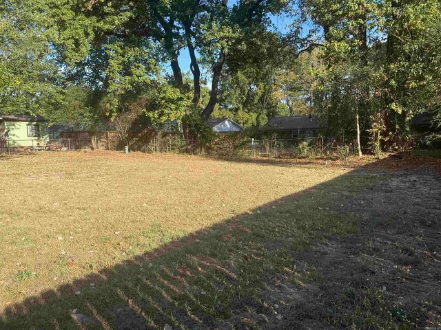 16 Whippoorwill Drive, Searcy, AR 72143