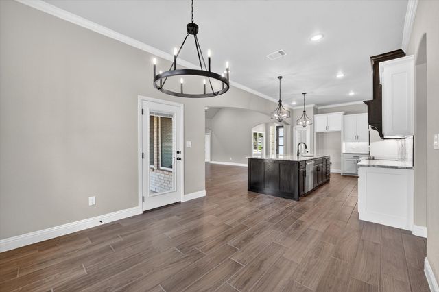 1045 Arbor Vista Drive, Azle, TX 76020