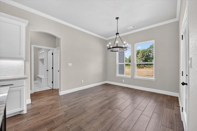 1045 Arbor Vista Drive, Azle, TX 76020