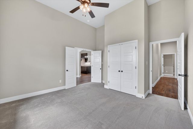 1045 Arbor Vista Drive, Azle, TX 76020