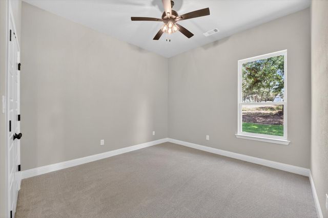 1045 Arbor Vista Drive, Azle, TX 76020