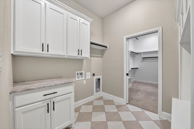 1045 Arbor Vista Drive, Azle, TX 76020