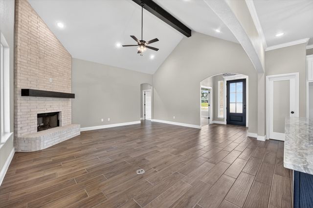 1045 Arbor Vista Drive, Azle, TX 76020