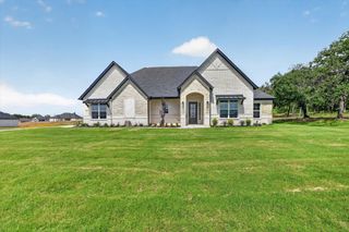 1045 Arbor Vista Drive, Azle, TX 76020