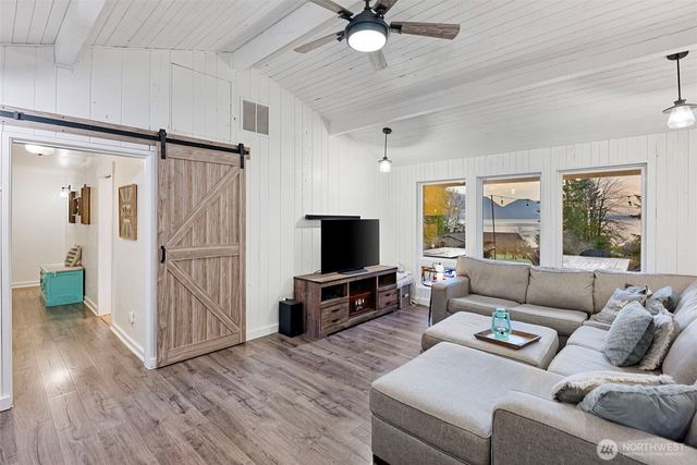 14952 NW Maple Lane, Seabeck, WA 98380