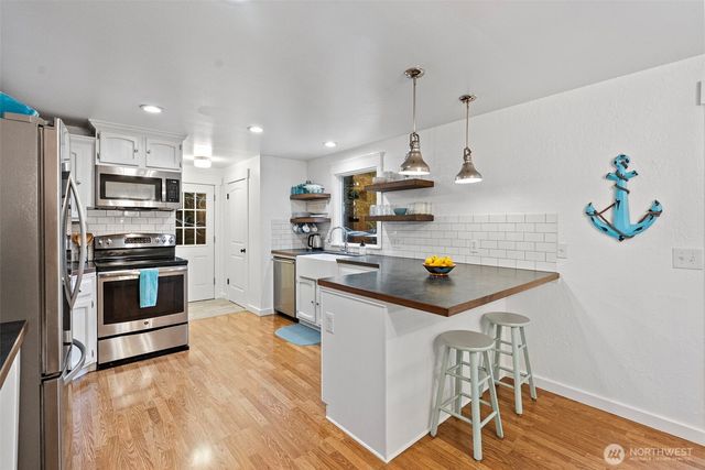 14952 NW Maple Lane, Seabeck, WA 98380