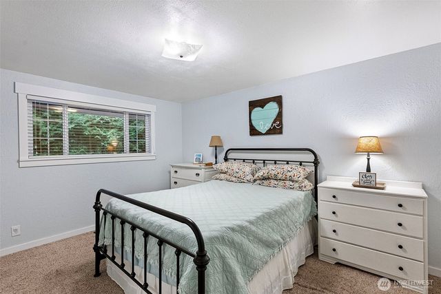 14952 NW Maple Lane, Seabeck, WA 98380