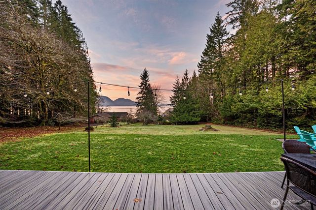 14952 NW Maple Lane, Seabeck, WA 98380