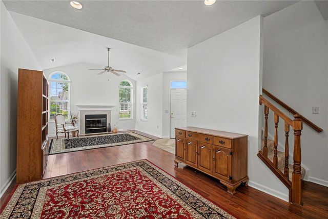 4694 Cobblestone Drive, Tipp City, OH 45371