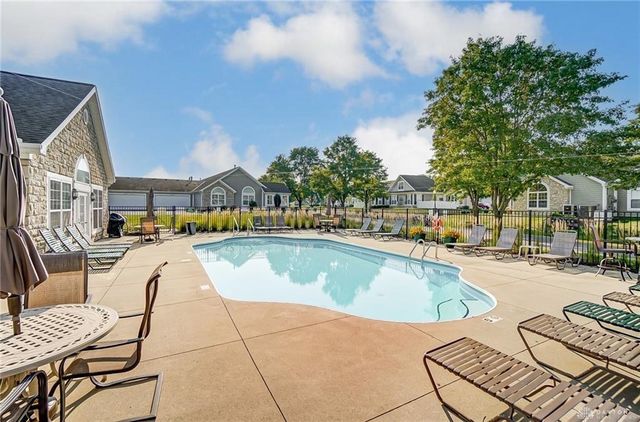 4694 Cobblestone Drive, Tipp City, OH 45371
