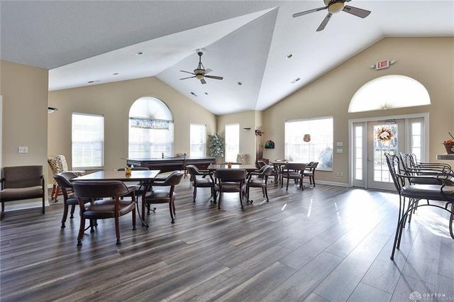 4694 Cobblestone Drive, Tipp City, OH 45371