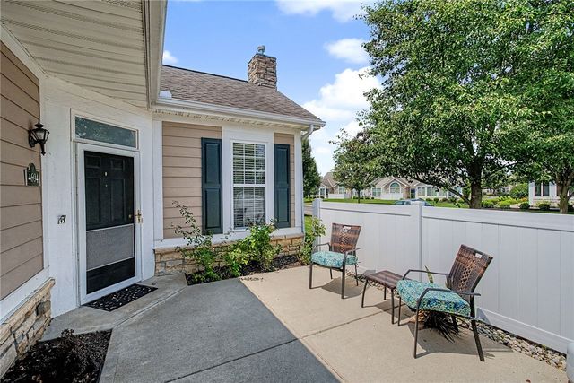 4694 Cobblestone Drive, Tipp City, OH 45371