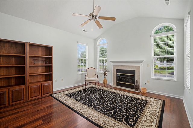 4694 Cobblestone Drive, Tipp City, OH 45371