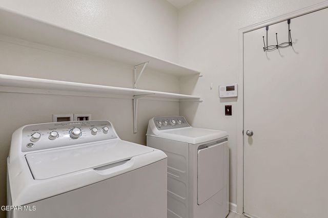 13134 Kestrel Avenue, Horizon City, TX 79928