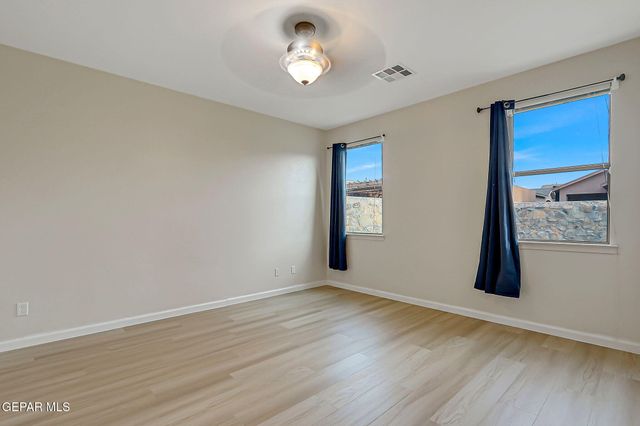 13134 Kestrel Avenue, Horizon City, TX 79928