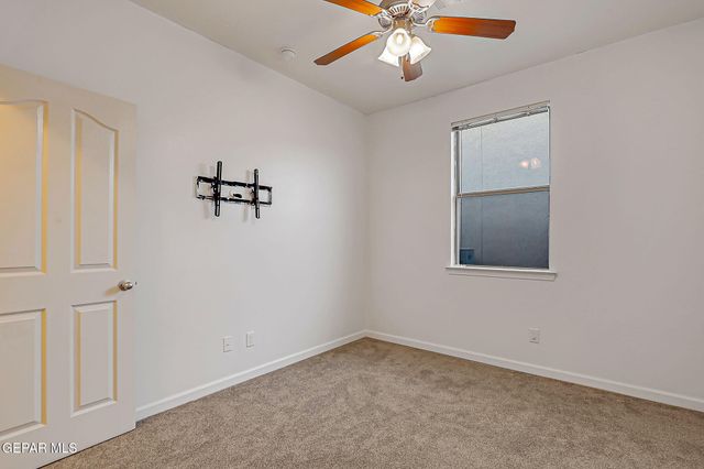 13134 Kestrel Avenue, Horizon City, TX 79928