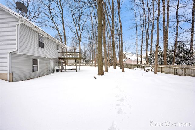 15367 Lincoln Street, Grand Haven, MI 49417