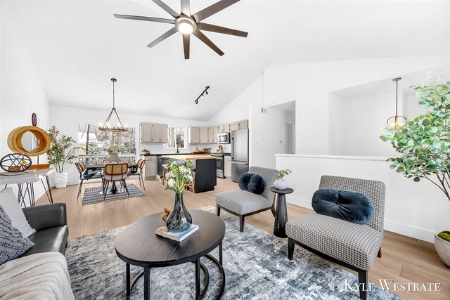 15367 Lincoln Street, Grand Haven, MI 49417