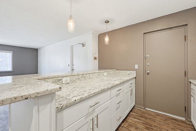 55 Will Dr 152, Canton, MA 02021