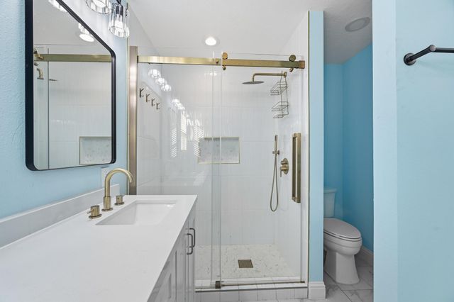 642 Arvana Street, Houston, TX 77034