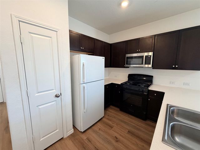 14129 Tordillo DR, Elgin, TX 78621