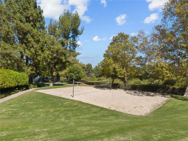 12219 High View Ridge, Northridge, CA 91326
