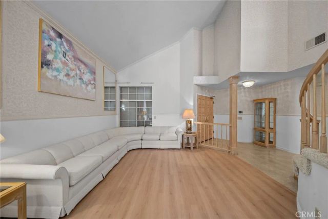 12219 High View Ridge, Northridge, CA 91326