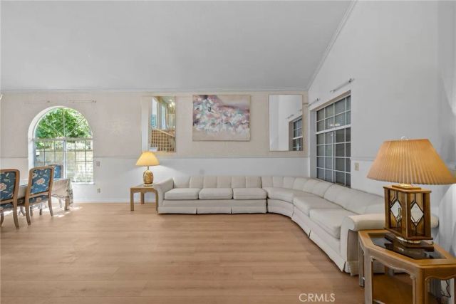 12219 High View Ridge, Northridge, CA 91326